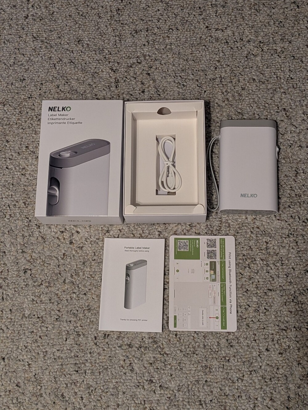 NIB Nelko Portable Bluetooth Label Maker - White